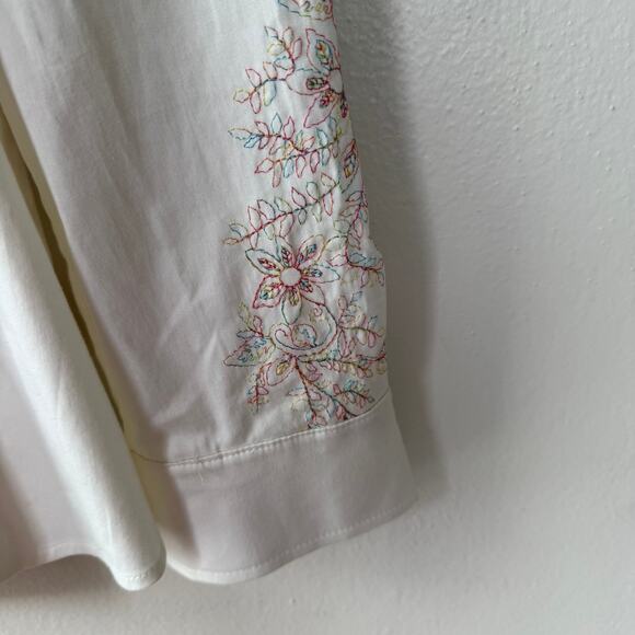 S. John’s Sport white Pintuck white Buttondown shirt size XL Fitted or size L - Picture 7 of 13